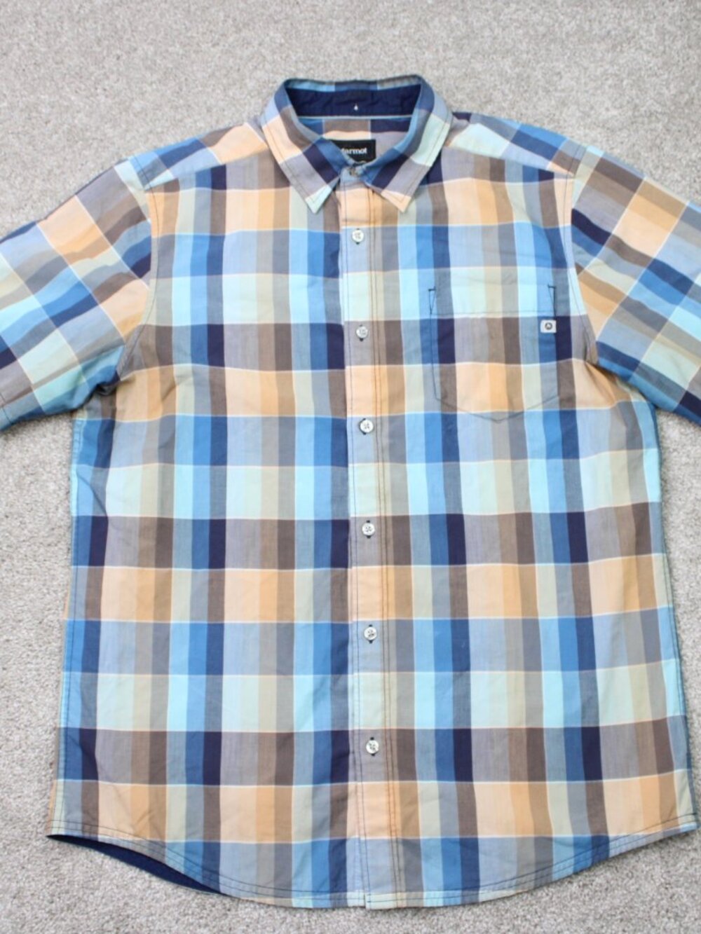 Marmot Shirt Mens Medium Blue/Beige Plaid Lightweight Casual Short Sleeve Preppy